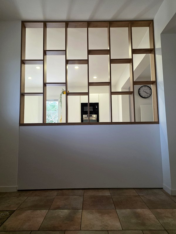 Cloison bois style verrière sur mesure — ICAM menuisier Le Muy Var